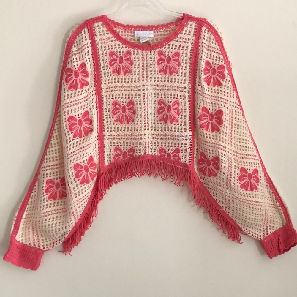 House of Harlow 1960 Pink and Cream Bow Crochet Fringe Sweater Poncho Coverup